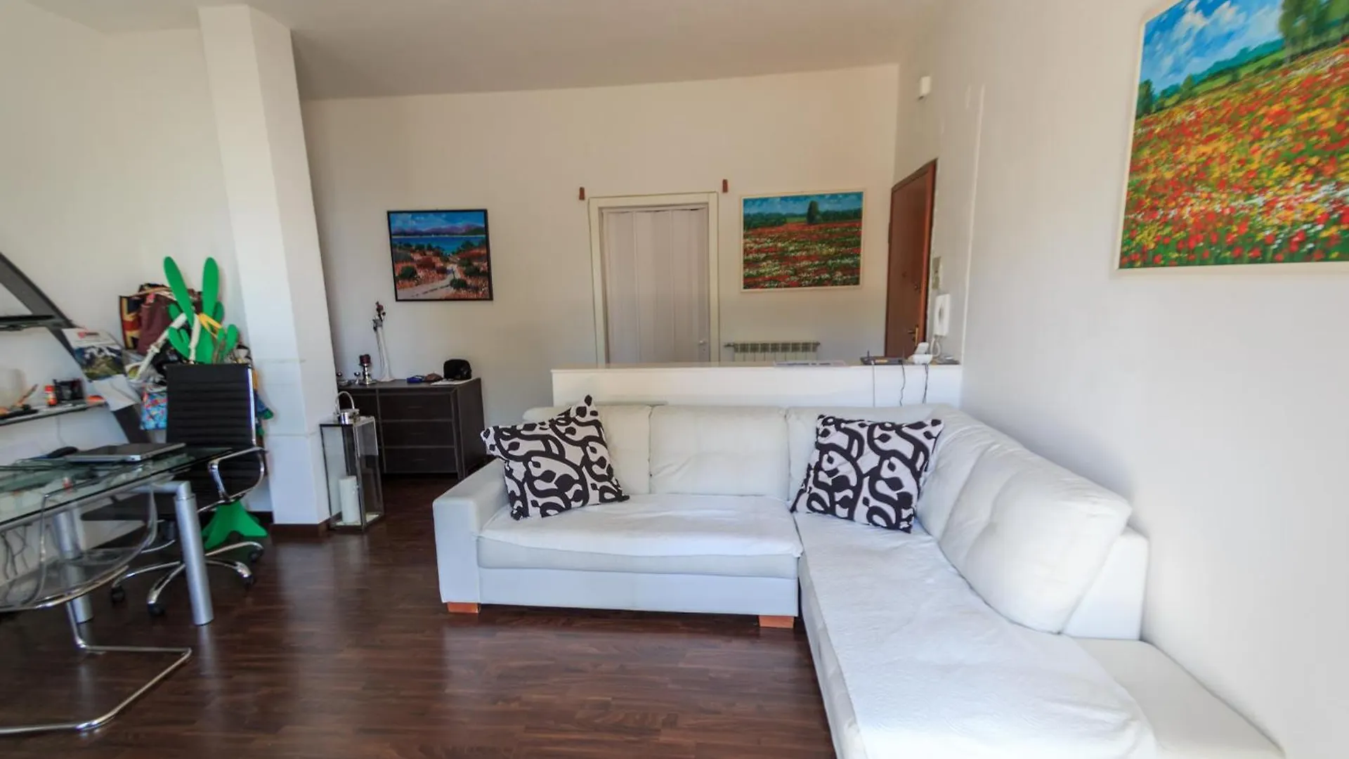 Grande Appartamento Con Giardino Varazze